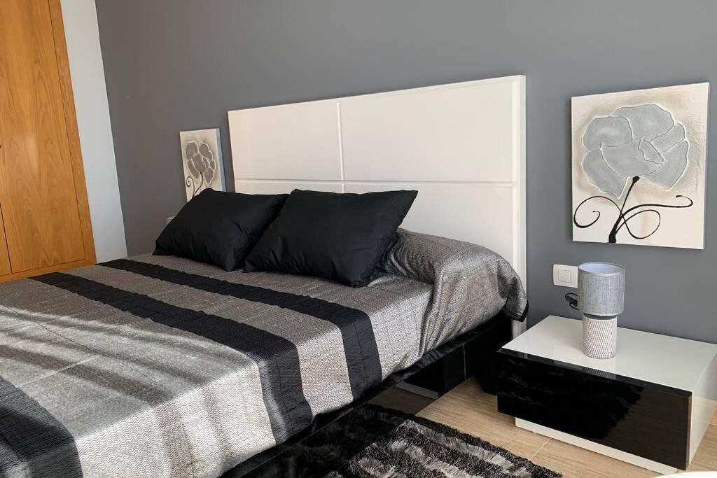 אלמזורה Apartamento Miramar . Amplitud Y Comodidad מראה חיצוני תמונה
